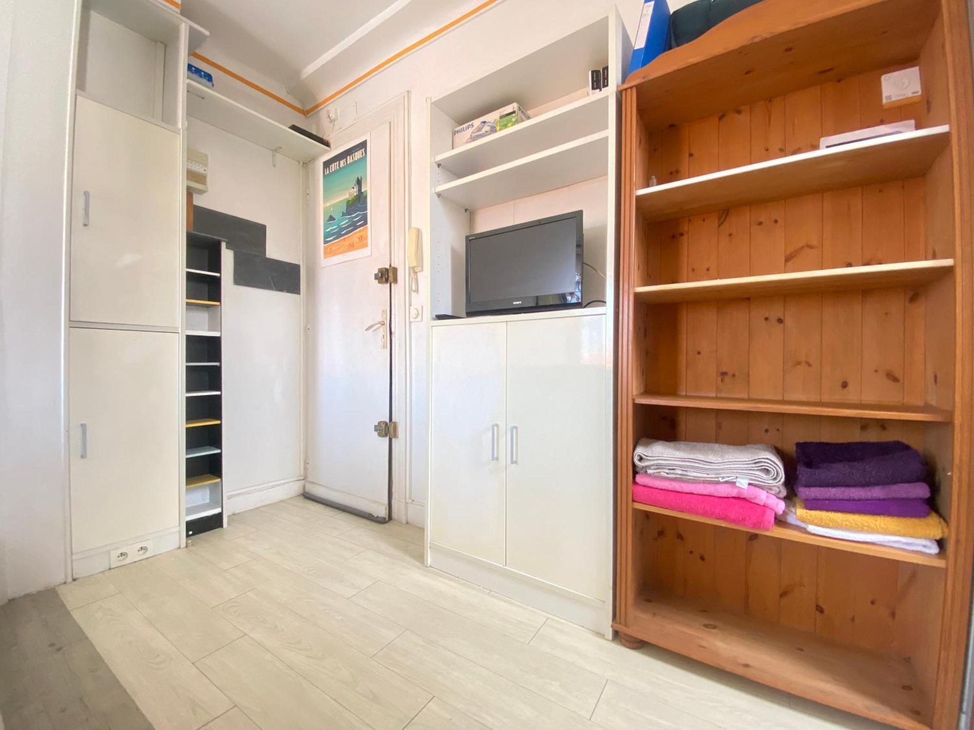 Apartamento 200 Metres -cote Des Basques-,
